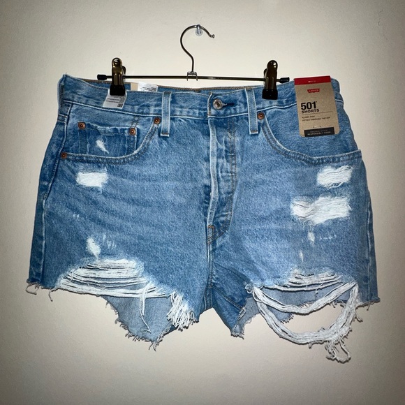 Levi 501 Jean shorts - Picture 1 of 3
